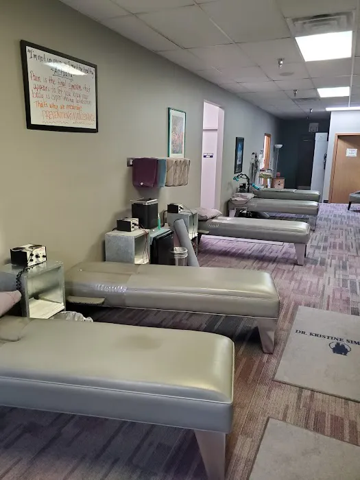 Metro Chiropractic Center PC- Simonson Kristine DC Picture 2