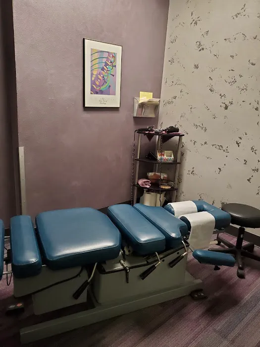 Metro Chiropractic Center PC- Simonson Kristine DC Picture 5