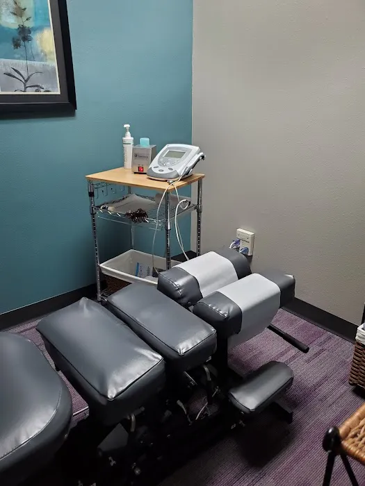 Metro Chiropractic Center PC- Simonson Kristine DC Picture 8