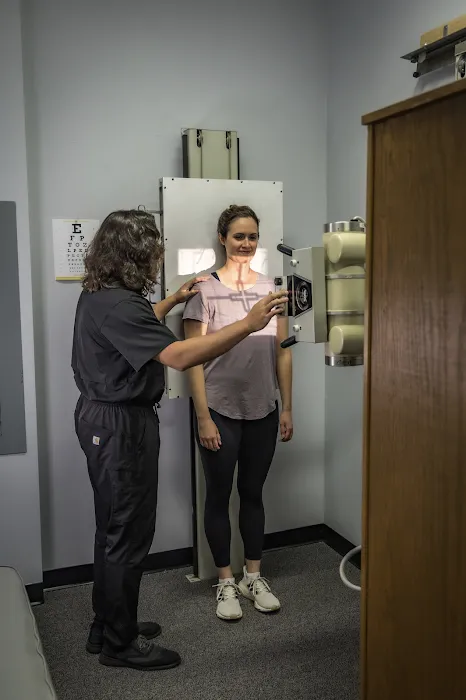 Eshelman Chiropractic Picture 2