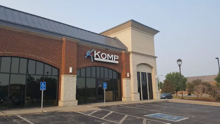 Komp Chiropractic and Acupuncture Clinic Picture 7