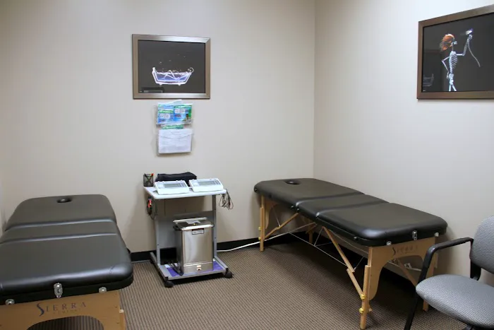 West Maple Chiropractic & Wellness Picture 7