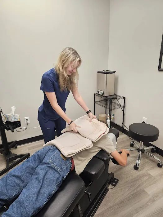 Young Chiropractic & Rehabilitation Center Picture 2