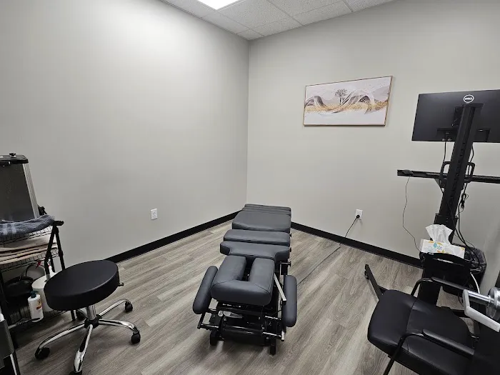 Young Chiropractic & Rehabilitation Center Picture 7
