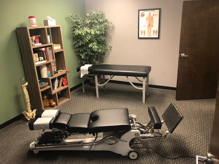 Hauptman Chiropractic Clinic Picture 3