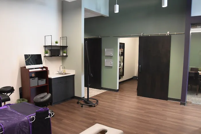 Universal Wellness Source Picture 4
