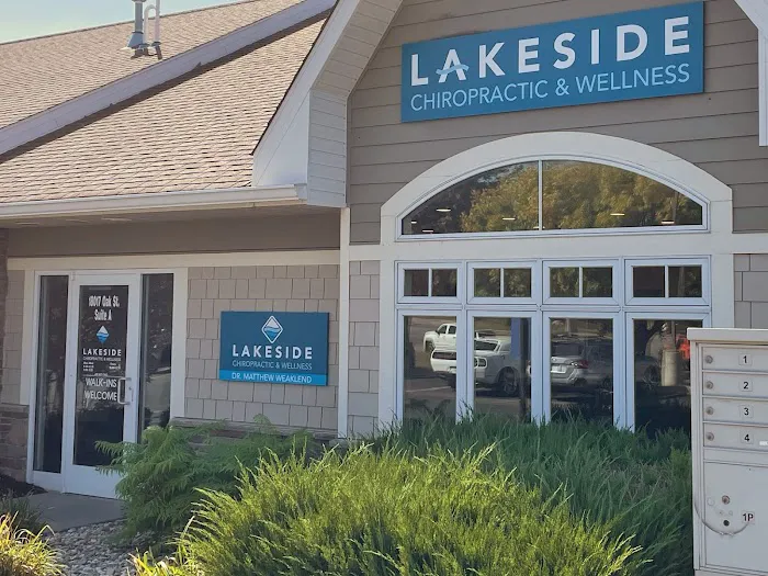 Lakeside Chiropractic Picture 1