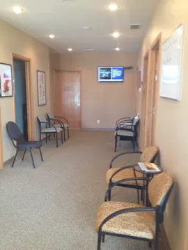 Marcuzzo Chiropractic & Acupuncture Clinic Picture 5