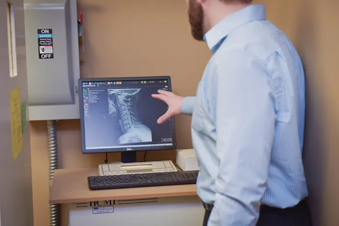 Becker Chiropractic and Acupuncture Picture 1