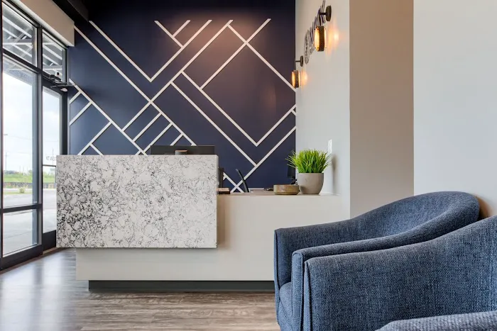 Mack Family Chiropractic - Elkhorn Picture 2