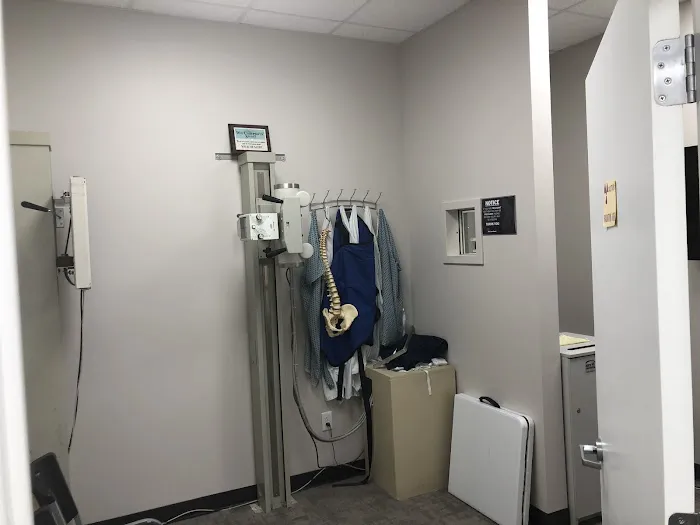 Louisville City Chiropractic Picture 9