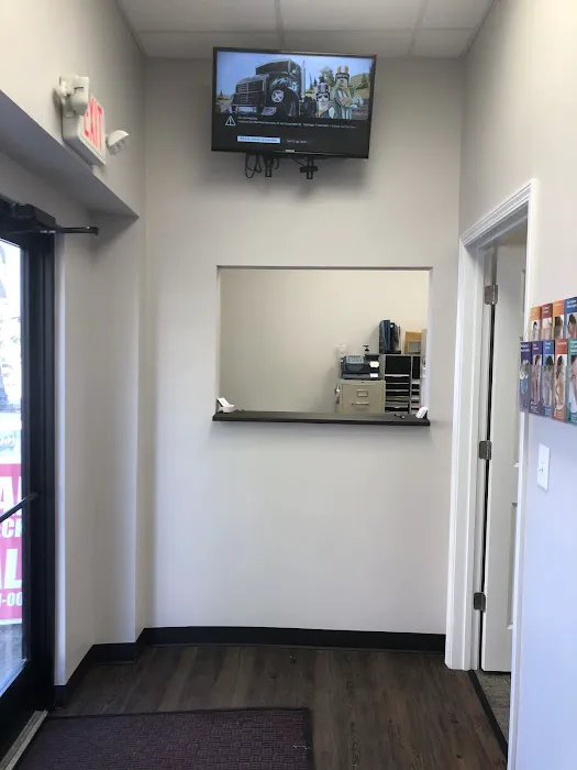 Louisville City Chiropractic Picture 10