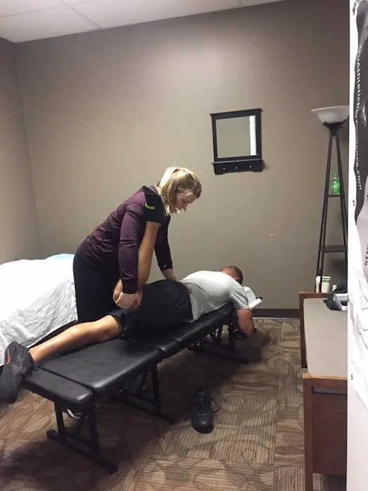 Louisville Sport and Spine Picture 1