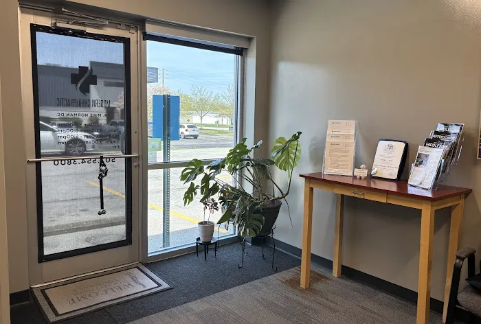 Modern Chiropractic and Wellness Center Picture 3