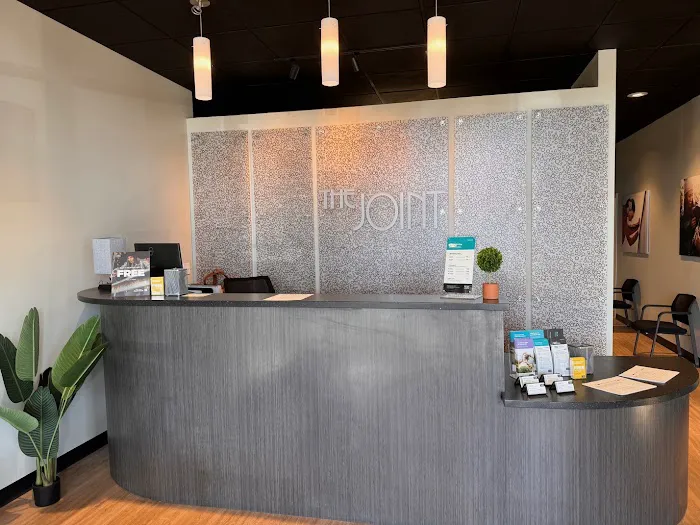 The Joint Chiropractic Picture 3