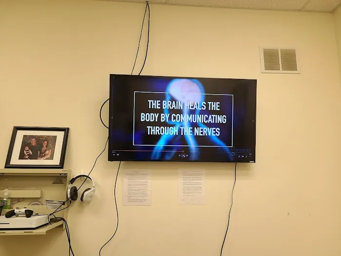 Forever Young Chiropractic Picture 1