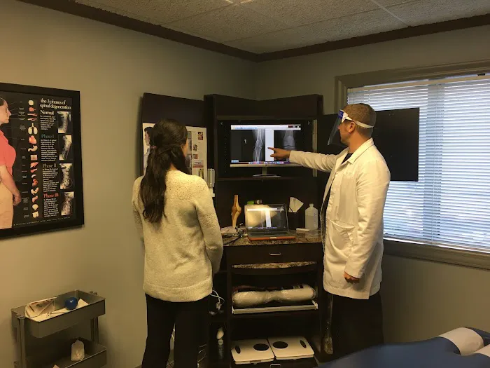 Neck Back and Knee Center - Florence Picture 4