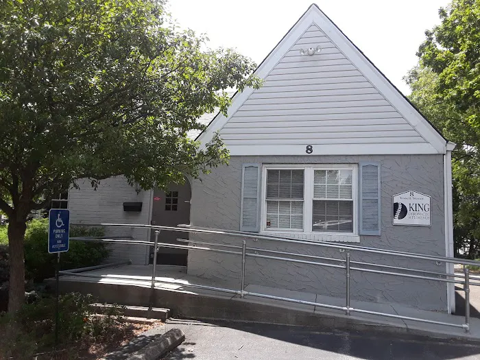 King Chiropractic Of Florence Picture 1