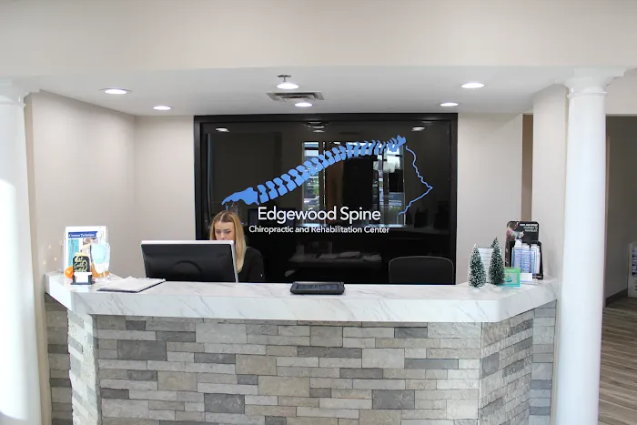 Edgewood Spine Chiropractic and Rehabilitation Center Picture 3
