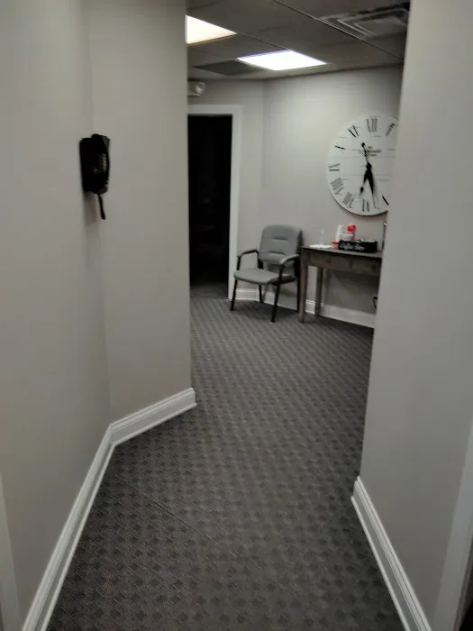 Reeves Chiropractic Health Center Picture 4