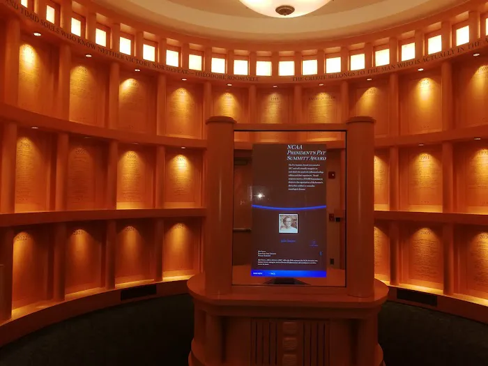 Indiana Spine and Sports Inc Picture 3