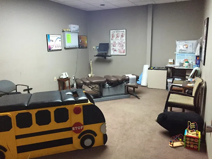 Harmon Family Chiropractic Picture 1