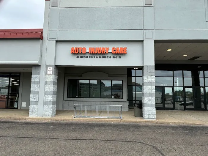 Accident Care & Wellness Center of Cincinnati (Norwood) Picture 2