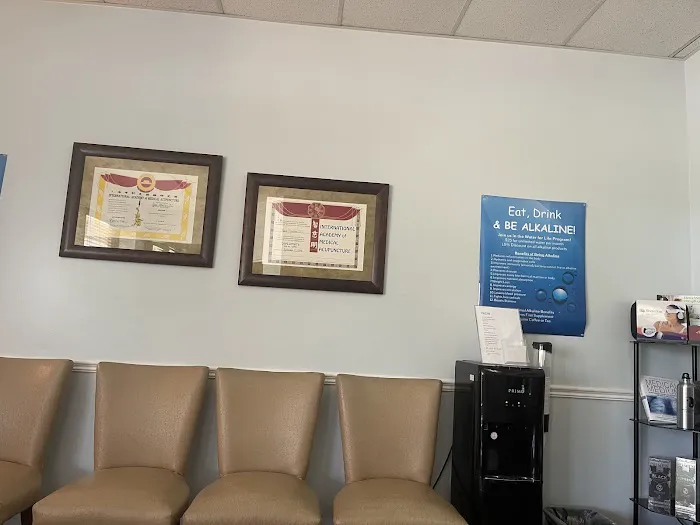 Forest Park Chiropractic & Acupuncture Picture 4