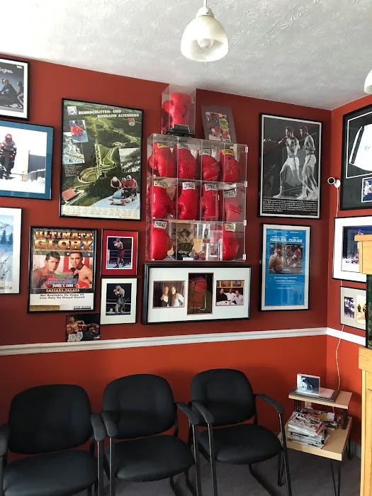 McCrossen Chiropractic Picture 3