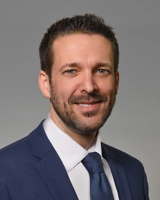 Dr. Brandon Zoller, DC - Chiropractor Picture 1
