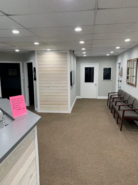 Simply Well Chiropractic Picture 2