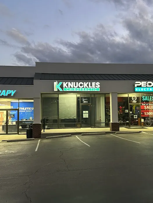 Knuckles Chiropractic Picture 10