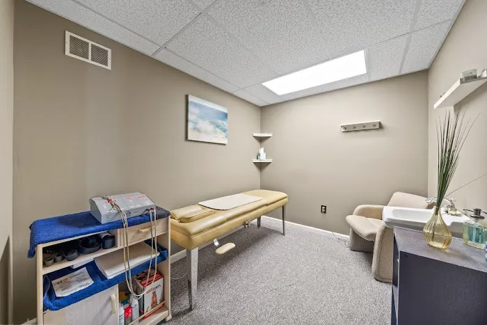 Buckeye Chiropractic & Sports Injury Montgomery Picture 7