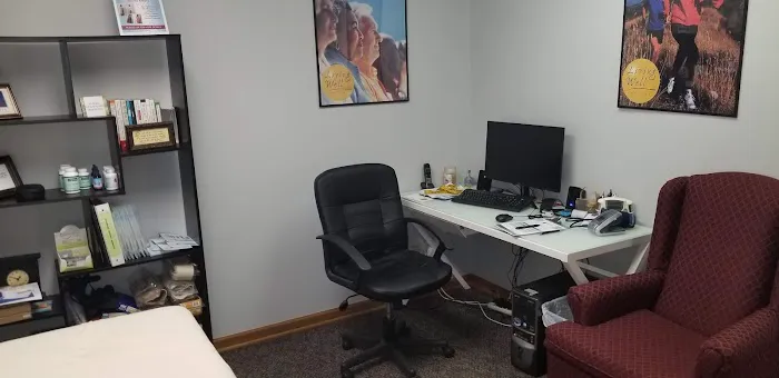 Sheely Chiropractic - Middletown Spine and Injury Picture 5