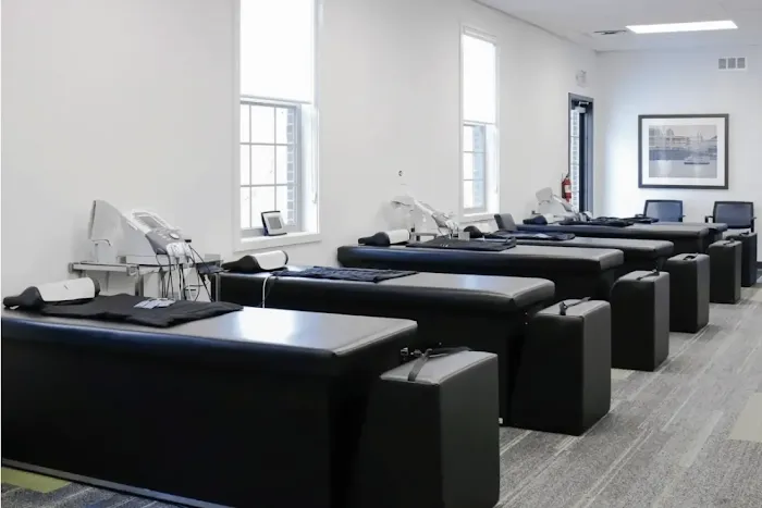 HealthQuest Chiropractic of Cincinnati Picture 6