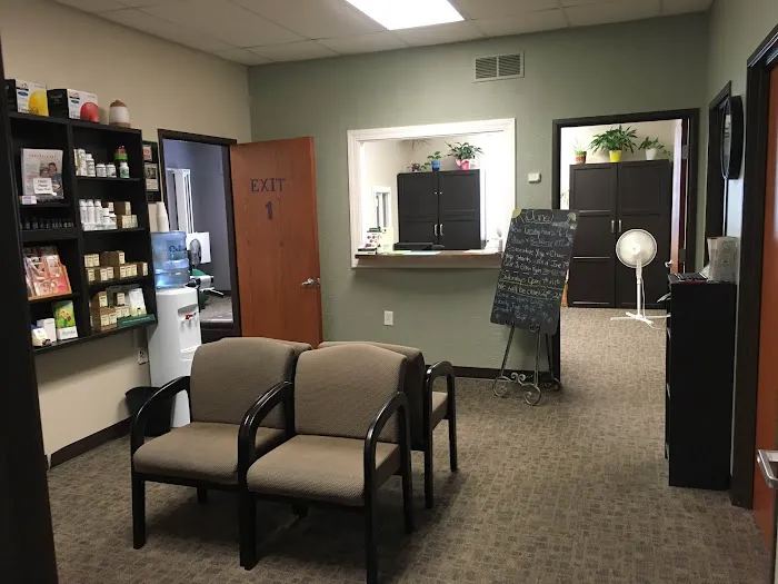 Live Well Chiropractic Center Picture 7
