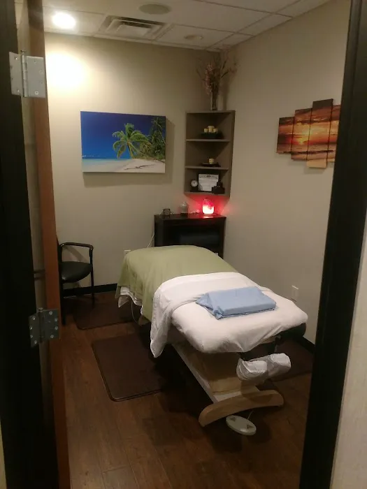 Justin Vinson, Advanced Medical & Wellness Center, Inc. Picture 1
