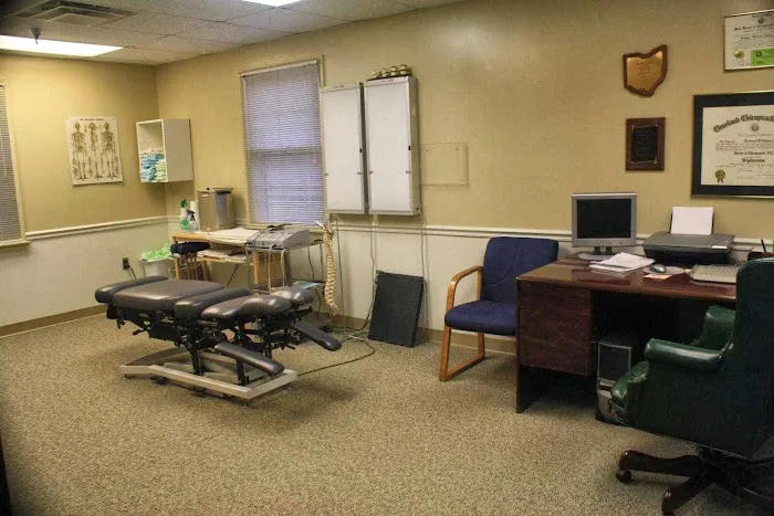 Englewood Chiropractic Picture 2