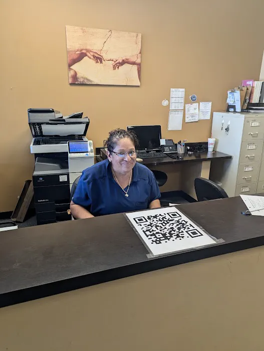 Premier Injury Clinics Arlington - Auto Accident Chiropractic Picture 4
