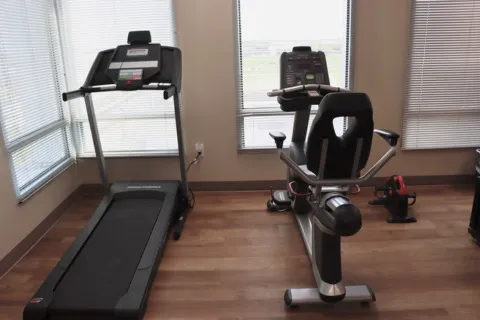 Texas Healthcare Neck & Back Clinics P.A. Picture 3