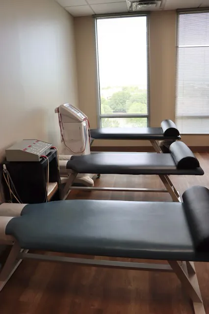 Texas Healthcare Neck & Back Clinics P.A. Picture 6