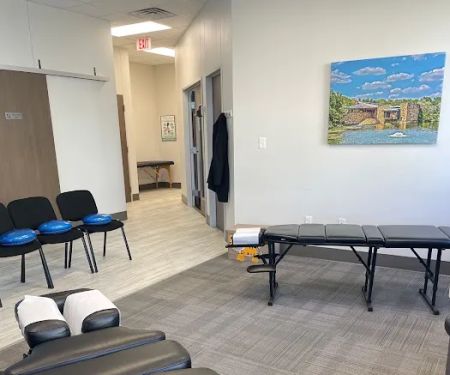 Active Family Wellness Center: Dr. Kenyon Godwin