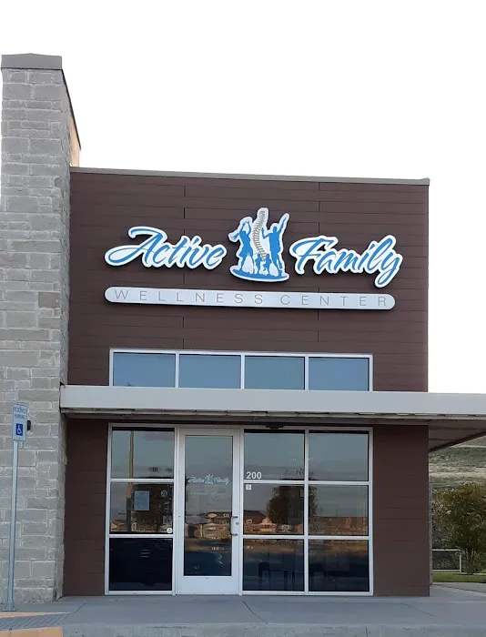 Active Family Wellness Center: Dr. Kenyon Godwin Picture 5