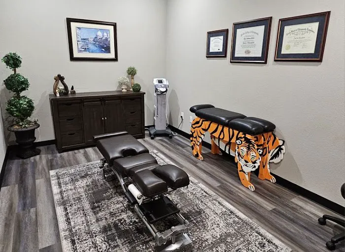Silva Chiropractic Picture 10