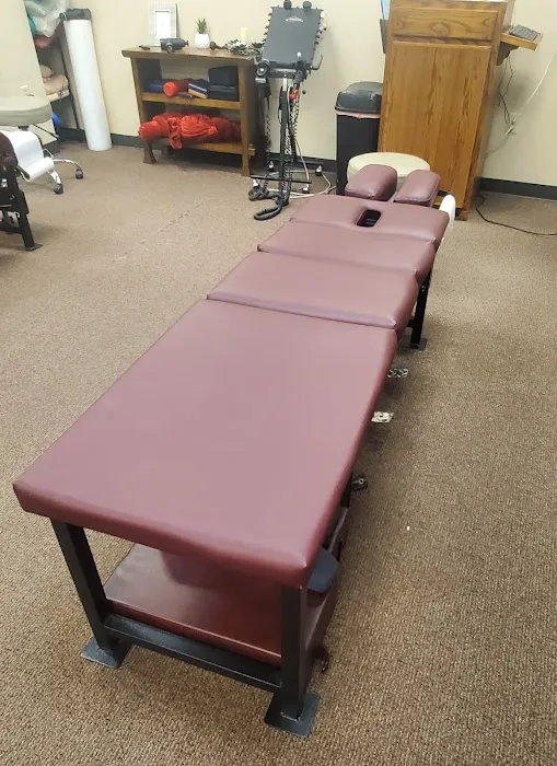 Scoliosis Treatment Center Irving | Dr Collin Hilliard Picture 5