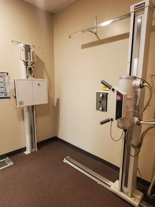 Scoliosis Treatment Center Irving | Dr Collin Hilliard Picture 3