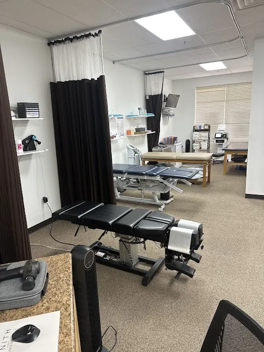 ZENITH - Injury Relief & Wellness Clinic Picture 5