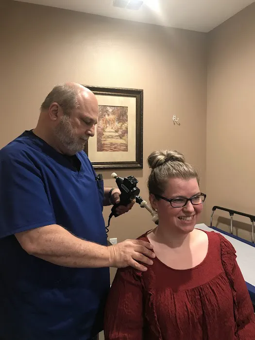 Spinal Decompression Center Picture 9