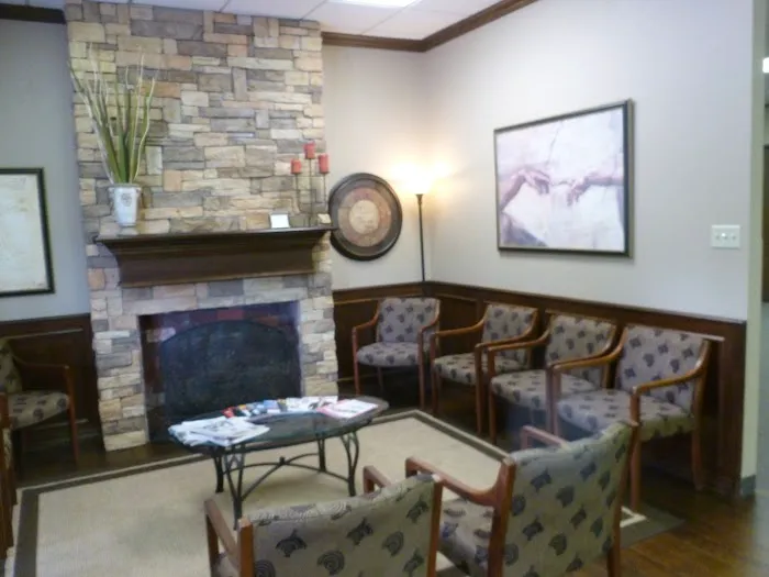 Back & Neck Care Center of Bedford Picture 5