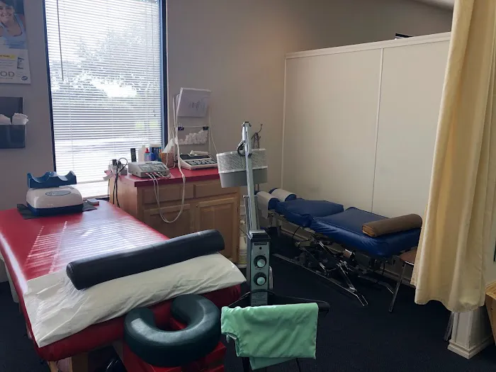 Texas Back Care / Allied Occupational Medicine / Carl M. Naehritz III, D.C., C.M.E. Picture 3